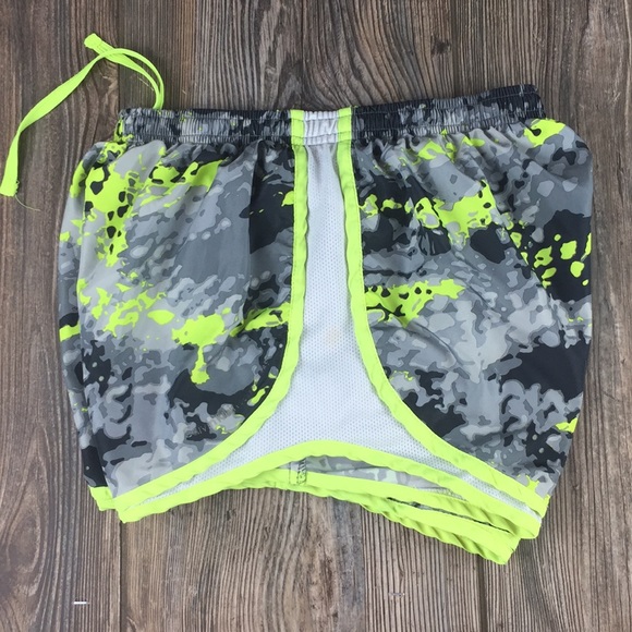 Calvin Klein Athletic Workout Shorts Size XS lined - Picture 3 of 8